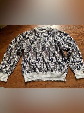 Cozy Patterned Knit Sweater in Cream, Navy & Brown